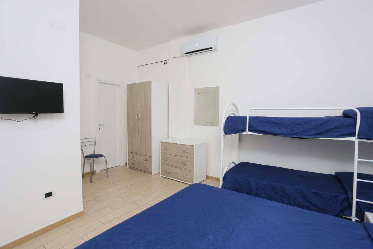 Camping Lido Di Salerno Pontecagnano Faiano Buitenkant foto