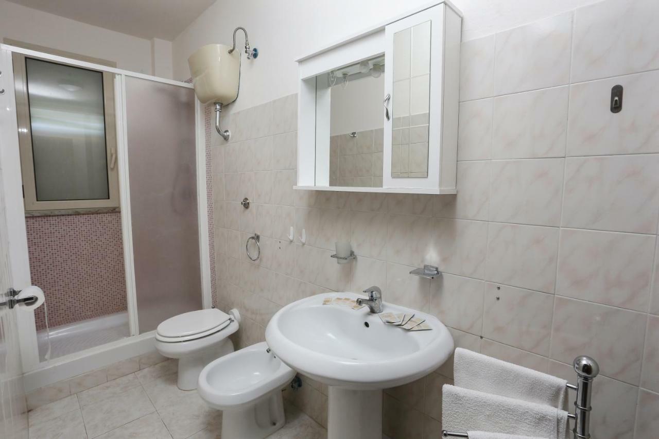 Camping Lido Di Salerno Pontecagnano Faiano Buitenkant foto